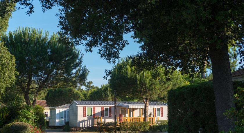Camping Le Bois Dormant Hotel Saint-Jean-de-Monts Exterior foto